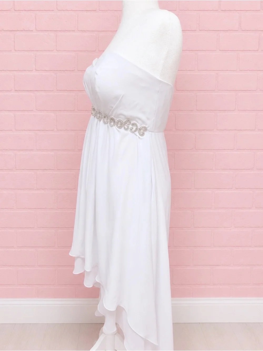 Eumi Strapless White High-Low Bridal Dress with Beaded Waist